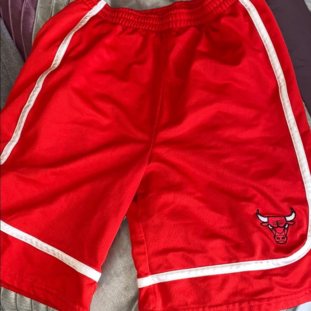 Bulls basketball shorts
